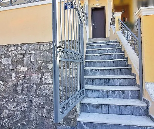 Appartamento Garitsa Gem